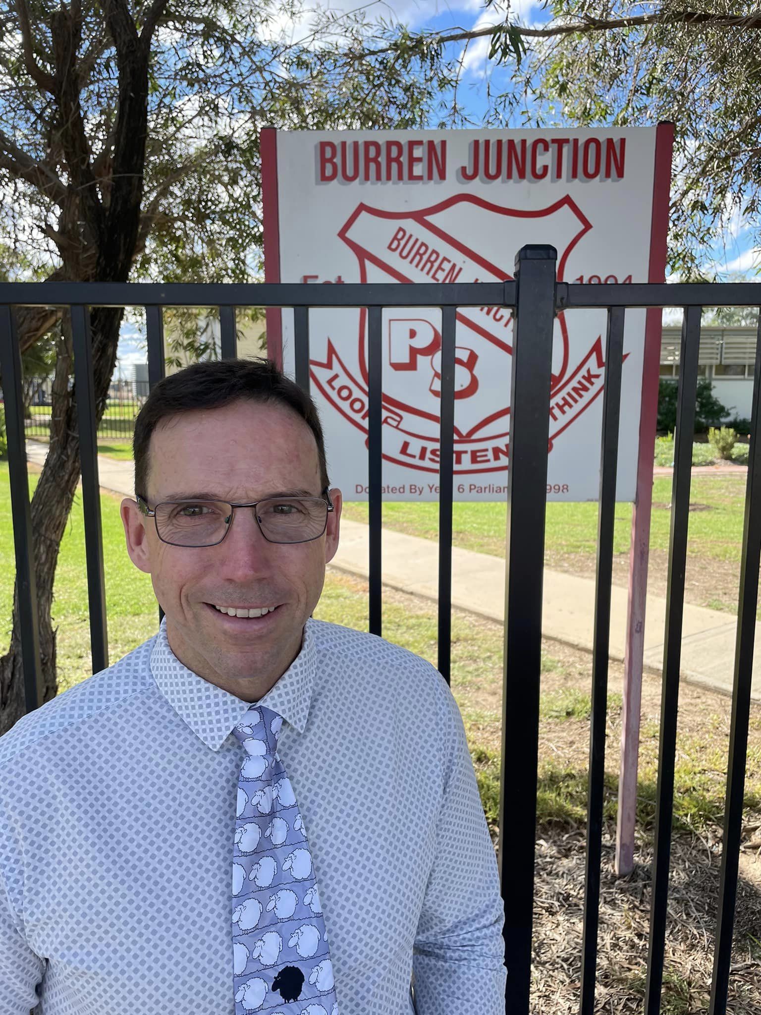 Farrer Memorial Agricultural High School - Farrer Principal On Tour